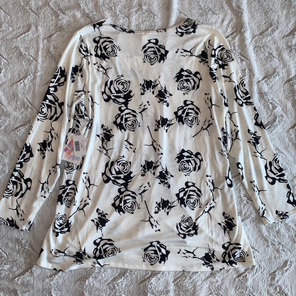 NWT - LuLaRoe Floral Top - Picture 2 of 8